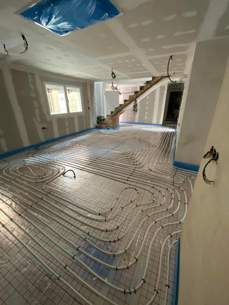 Instalación real de suelo radiante en una vivienda
